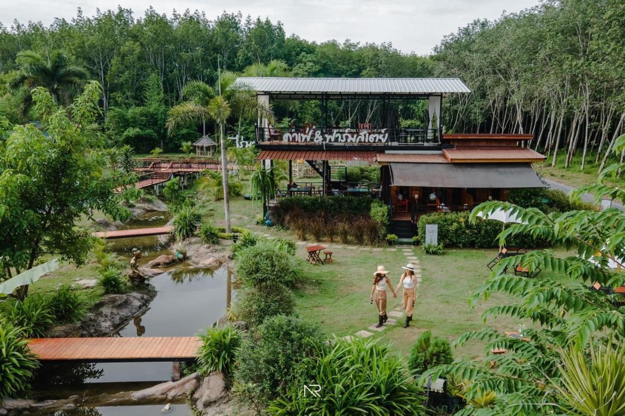 Raina Bualuang Cafe & Farm Stay Ban Na No Exterior photo